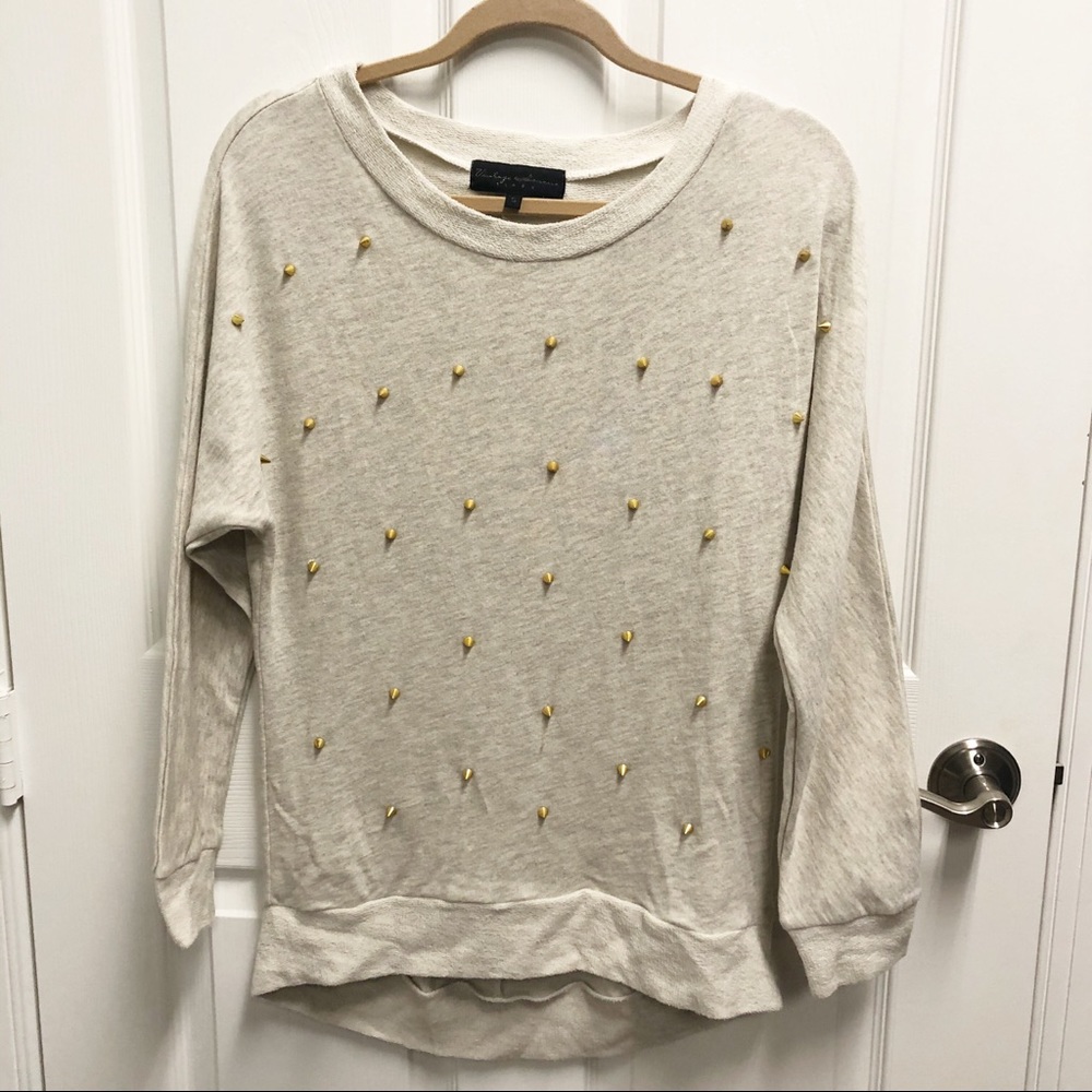 VINTAGE HAVANA Cream Sweater with gold spikes Sz S
